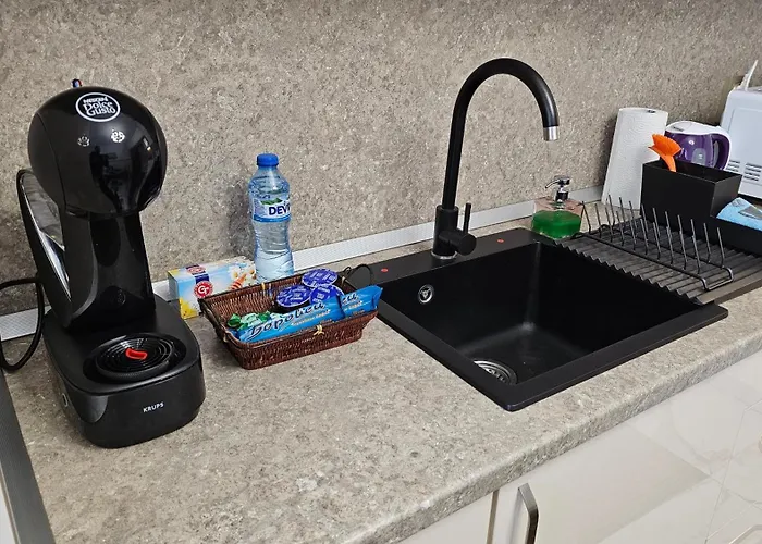 Urban Comfort 1br Near South Park With Balcony