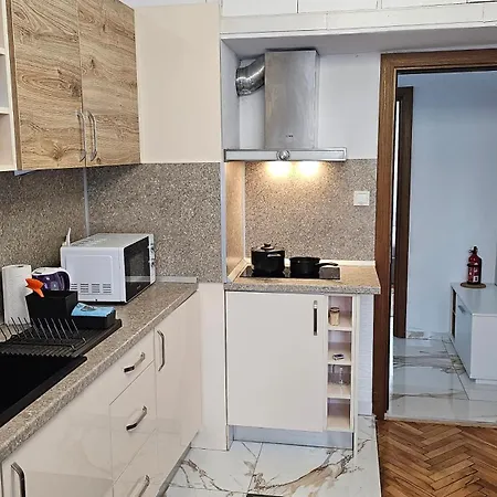 Apartment Urban Comfort 1br Near South Park With Balcony